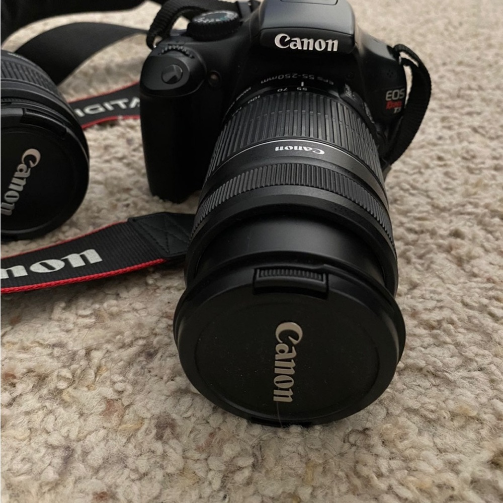 Canon Rebel T3 EOS Digital camera 2 Lens 18-55mm & 55-250mm lens bag bundle